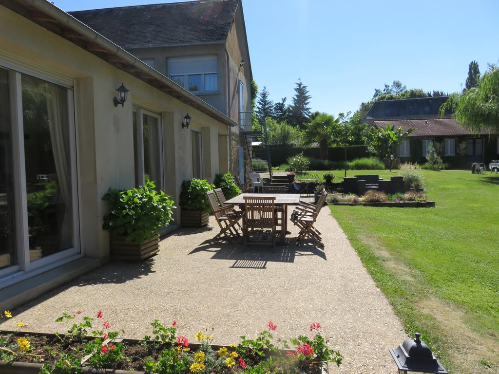 Les Quatre Saisons Bed & Breakfast Moitron-sur-Sarthe Bagian luar foto