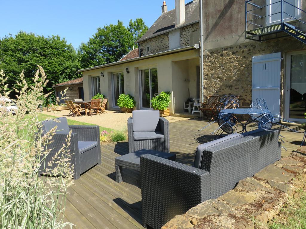 Les Quatre Saisons Bed & Breakfast Moitron-sur-Sarthe Bagian luar foto